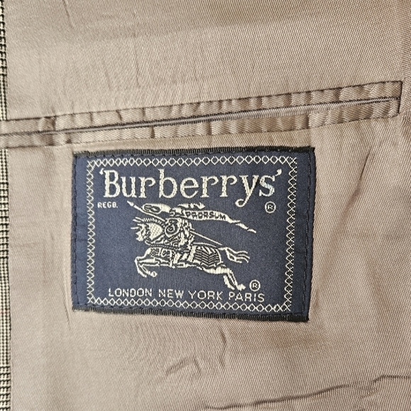 Vintage Burberry Plaid Single Breasted Suit Jacket In Tan and Black Size 44L - Picture 6 of 12